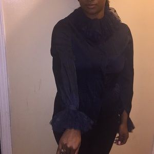 🔥🔥Ruffled Neckline/sleeved blouse